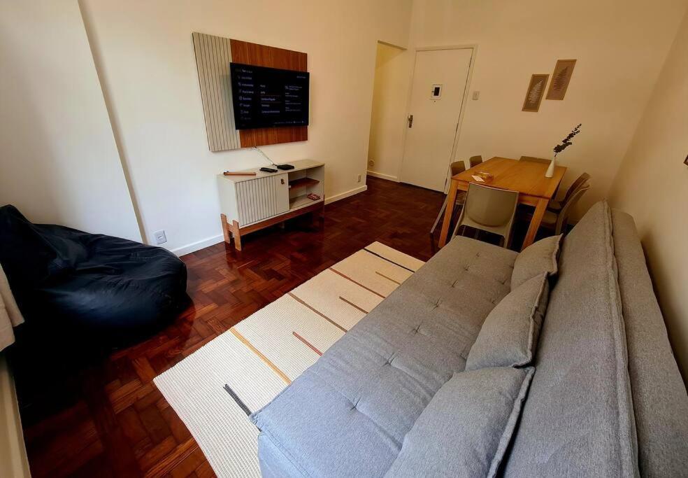 Seu Segundo Lar Em Copacabana! Apartamento