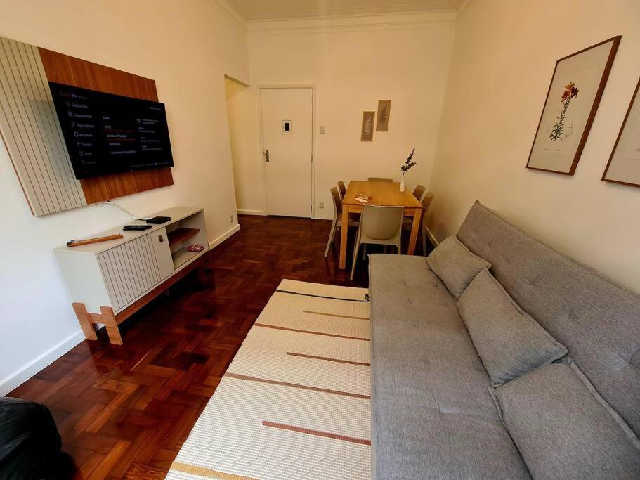 Seu Segundo Lar Em Copacabana! Apartment